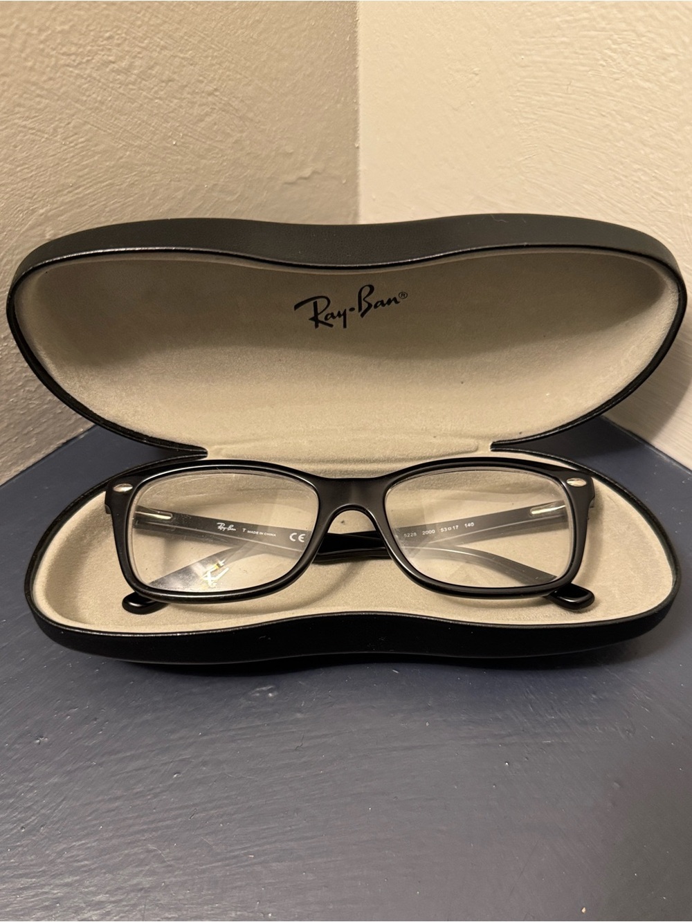 Ray-Ban RB5228 Optics